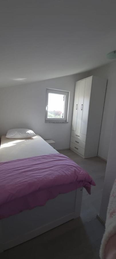 Apartmani Lanterna Krk Town Eksteriør bilde