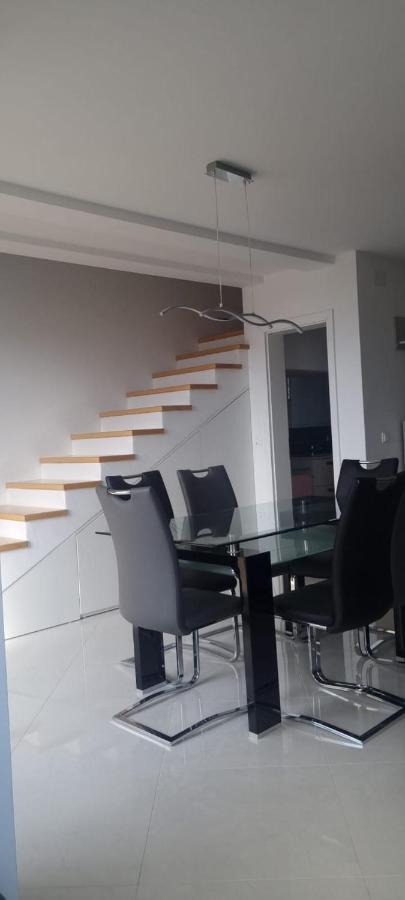 Apartmani Lanterna Krk Town Eksteriør bilde