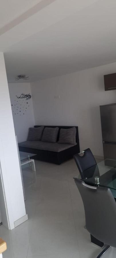 Apartmani Lanterna Krk Town Eksteriør bilde